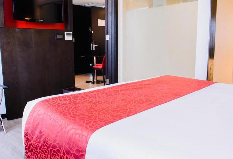 سوئیت با تخت بزرگ, Onomo Hotel Dar Es Salaam