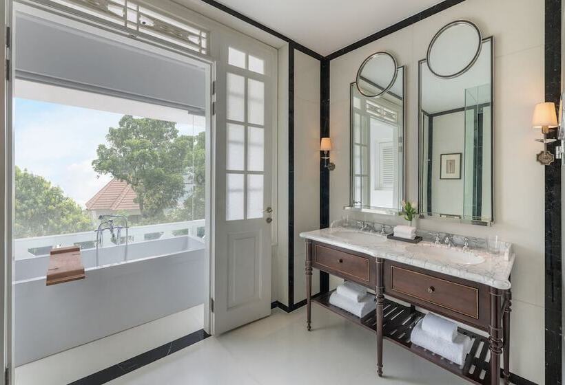 سوییت اجرایی, The Hermitage, A Tribute Portfolio Hotel, Jakarta