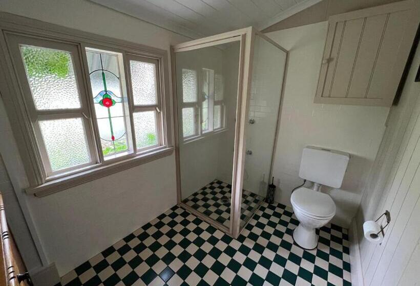 Номер Superior, Private Suite In An Historic 1865 Homestead