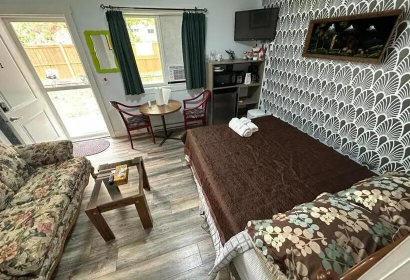 سوئیت با بالکن, Guest Suite   Private Retreat   J 1