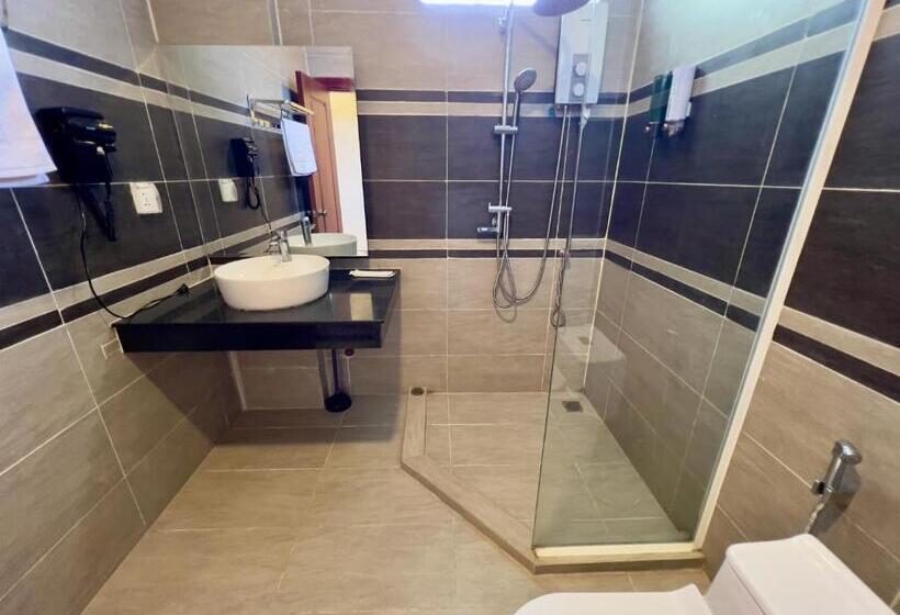 اتاق استاندارد با بالکن, Nyna Villa Guesthouse