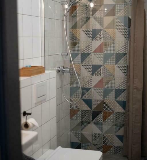 اتاق استاندارد سه نفره, Penzion 7 Pokojů