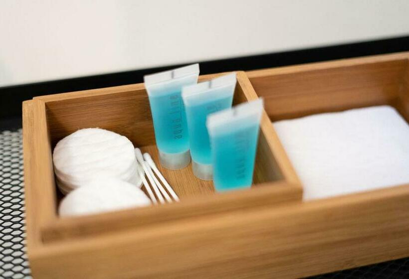 اتاق استاندارد چهار تخته, Penzion 7 Pokojů