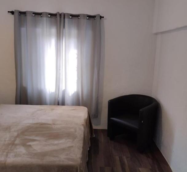 בונגלו משפחתי, Pousada Maison Do Barão