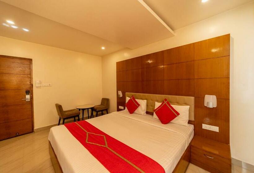 חדר דלוקס, Tetrad Hotels   International Airport Road Hebbal