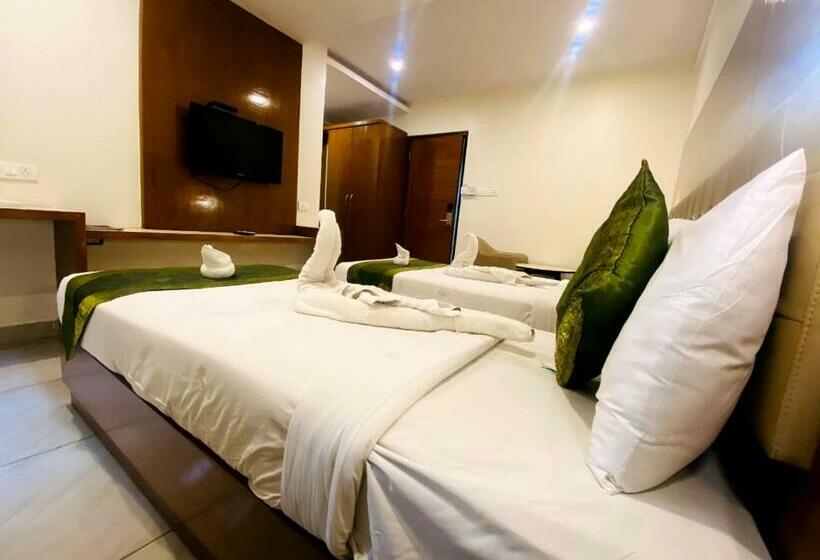 חדר סטנדרט, Tetrad Hotels   International Airport Road Hebbal