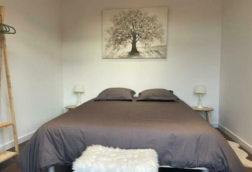 テラス付き1ベッドルームアパートメント, Les Appartements Du Cep’t