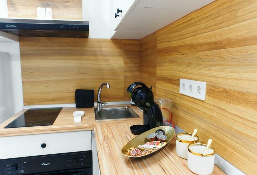 豪华工作室, Bella House Apartaments