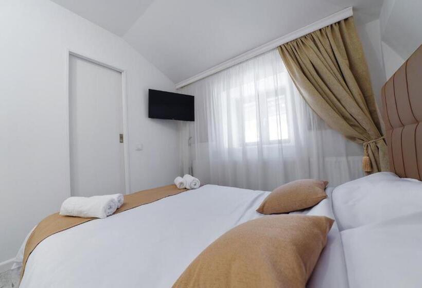 豪华工作室, Bella House Apartaments