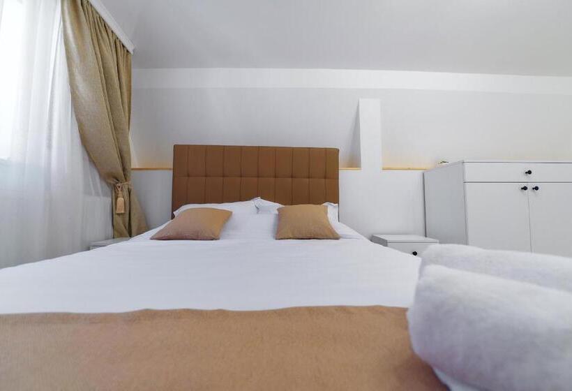 豪华工作室, Bella House Apartaments