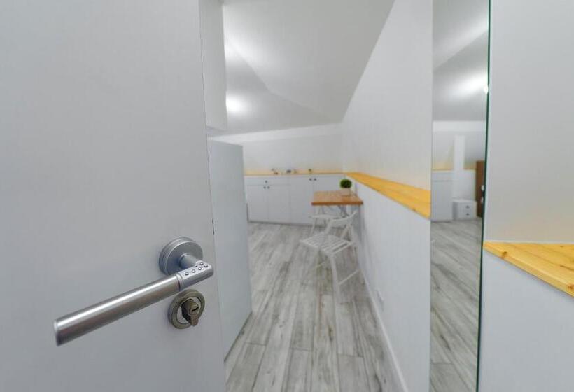 豪华工作室, Bella House Apartaments