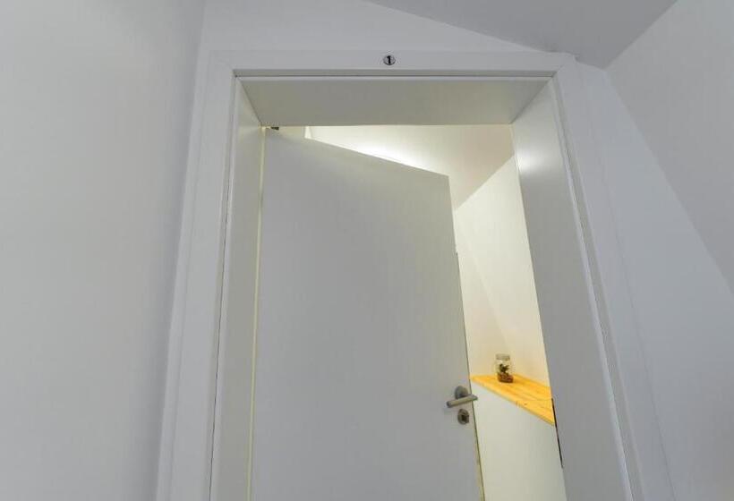 豪华工作室, Bella House Apartaments