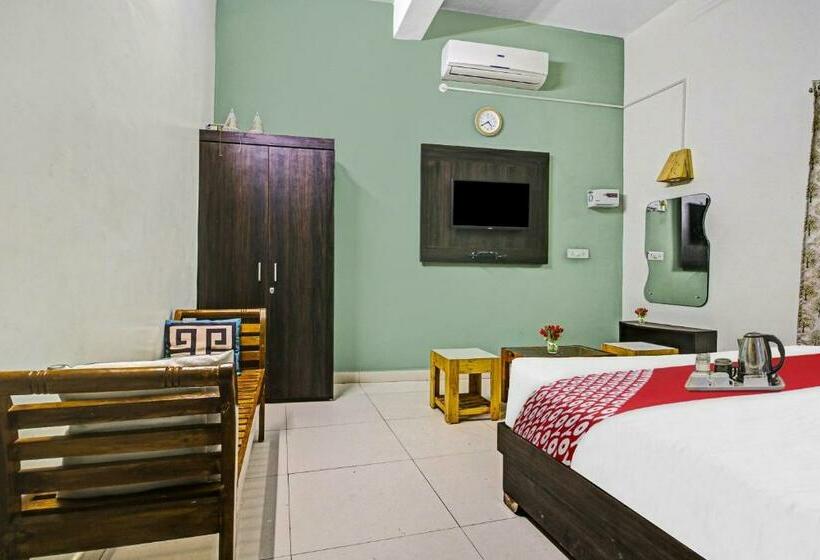 חדר קלאסי לשלושה, Flagship The Green Scape Mansion