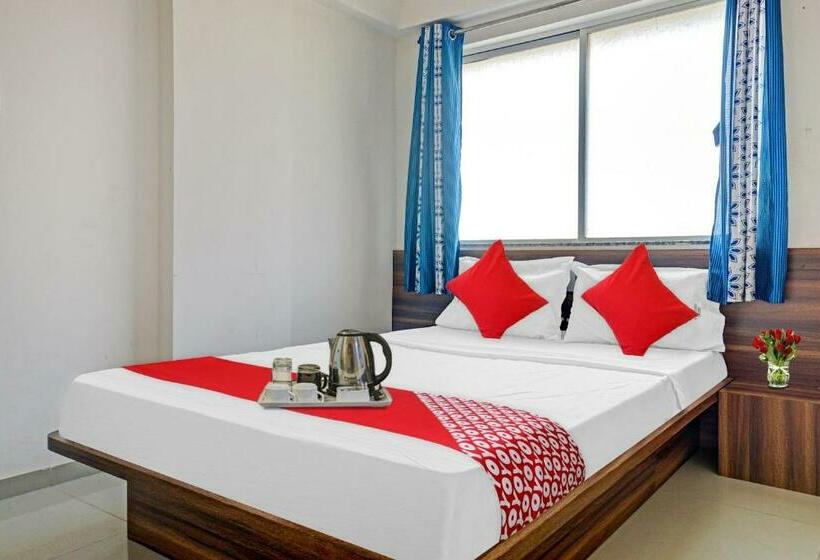 اتاق کلاسیک سه تخته, Spot On Swarg Executive Paradise Near Fun Time Multiplex