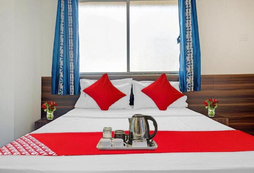 اتاق کلاسیک سه تخته, Spot On Swarg Executive Paradise Near Fun Time Multiplex