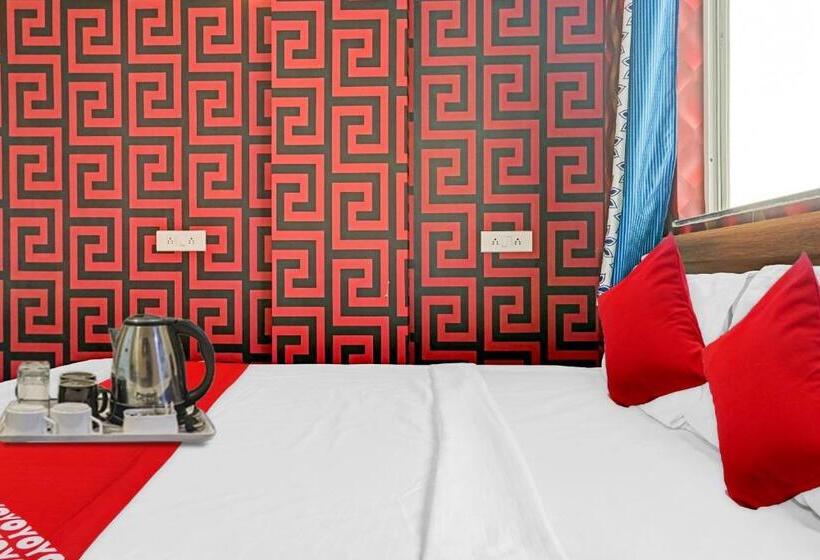 اتاق کلاسیک سه تخته, Spot On Swarg Executive Paradise Near Fun Time Multiplex