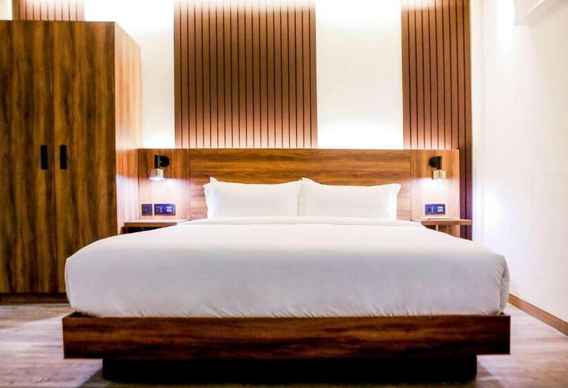 اتاق لوکس با تخت بزرگ, Surestay Studio By Best Western Clarkview, Angeles City