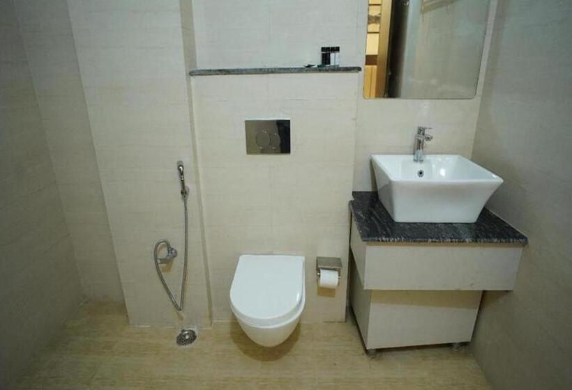 Deluxe Room with Balcony, The 7 Seas