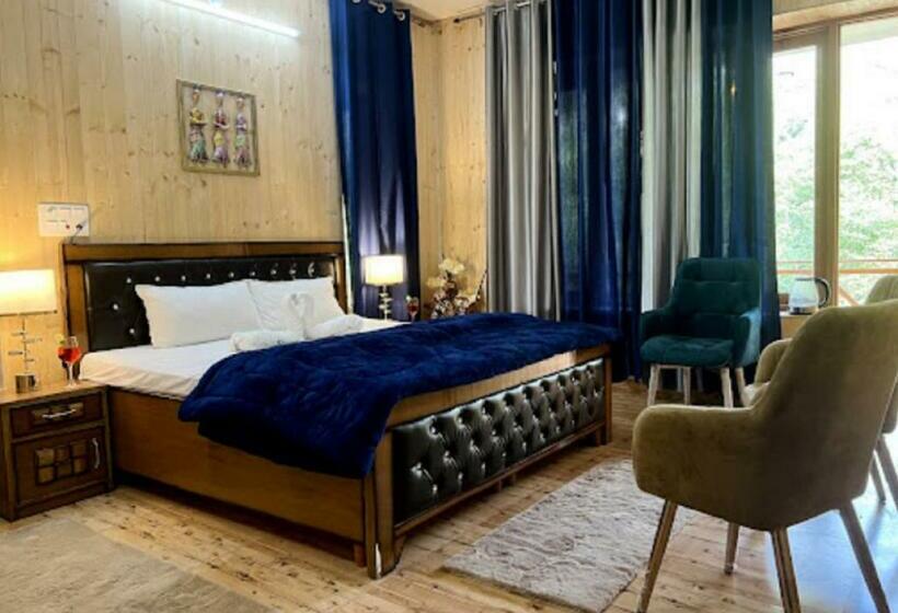 اتاق لوکس, Rrr Cottages And Tree House By Wb Resorts