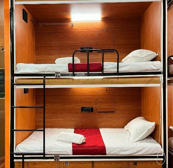 共用房间的床, Rahul Men S Ac Dormitory
