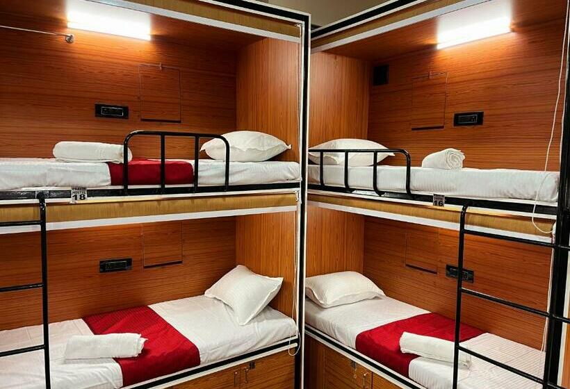 共用房间的床, Rahul Men S Ac Dormitory