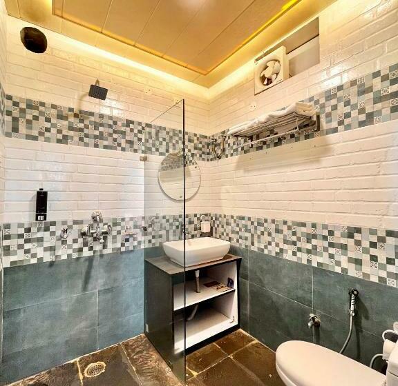 Стандартный Номер Кровать Кинг, Tlo   The Life Outdoor, Bir