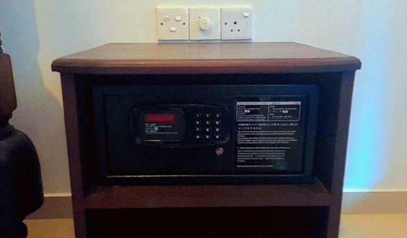 اتاق سه نفره سوپریور با چشم‌انداز دریا, Mirissa Village Mirissa