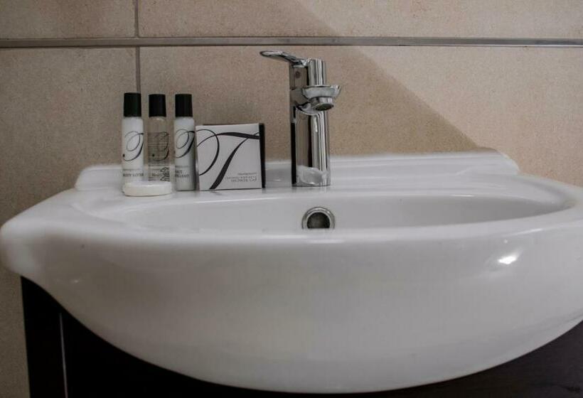 اتاق استاندارد, Pahotela Bed And Breakfast