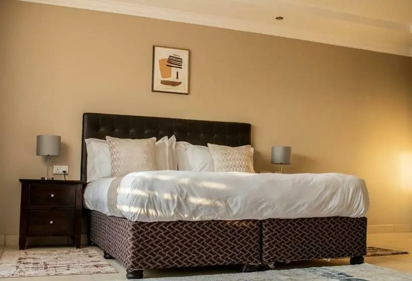 اتاق لوکس با تخت بزرگ, Pahotela Bed And Breakfast