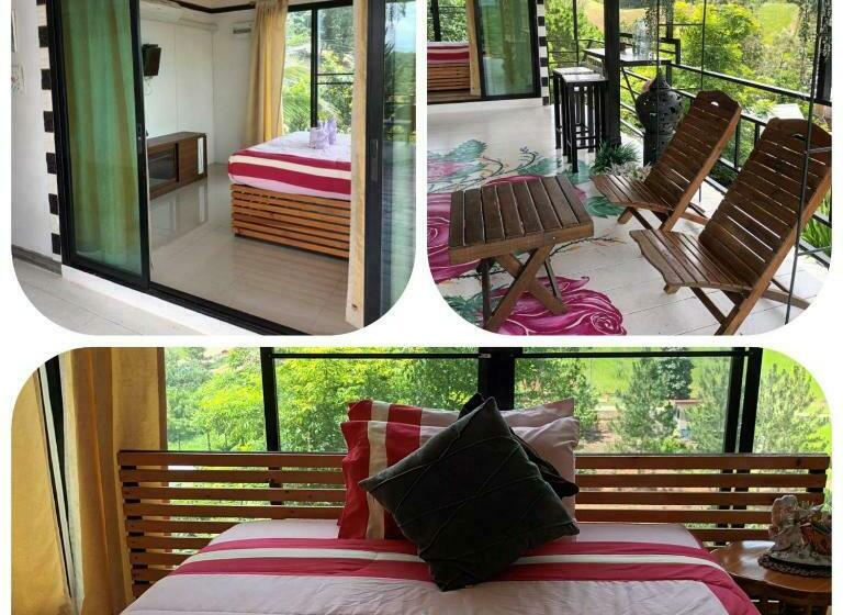 패밀리 룸, The Ozone Station