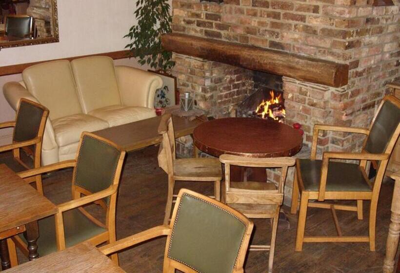 标准单人间, Chichester Inn