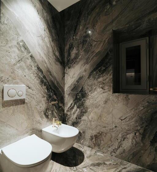 סוויטה עם טרסה, Albergo Italia