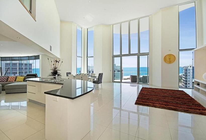 1 Bedroom Penthouse Apartment, Aqua Vista Resort