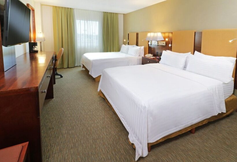 스탠다드 룸, Holiday Inn Hotel & Suites Hermosillo Aeropuerto, An Ihg