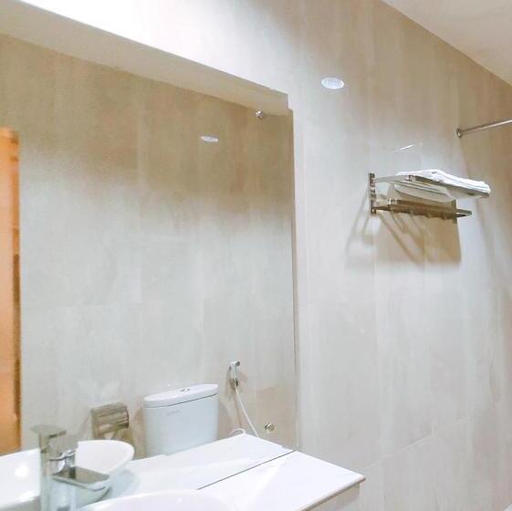 Chambre Deluxe Vue Jardin, Indah Palace Tawangmangu