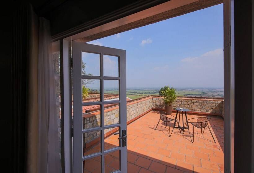 اتاق سوپریور, Victoria Nui Sam Lodge