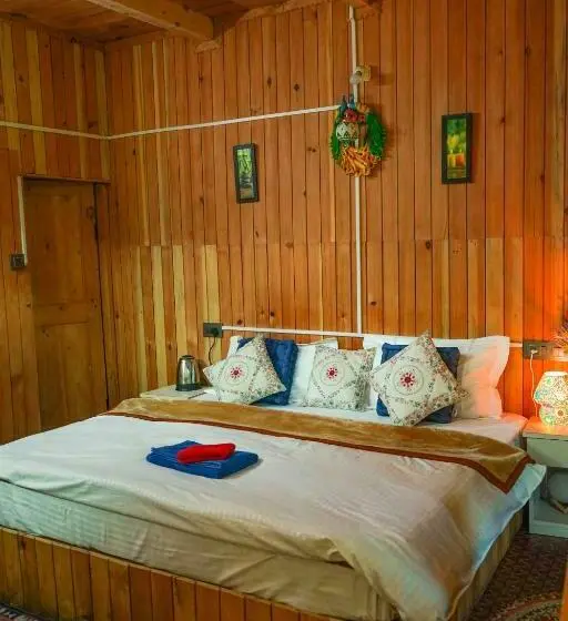 スタンダード４人部屋, Sunrise Farm Stays