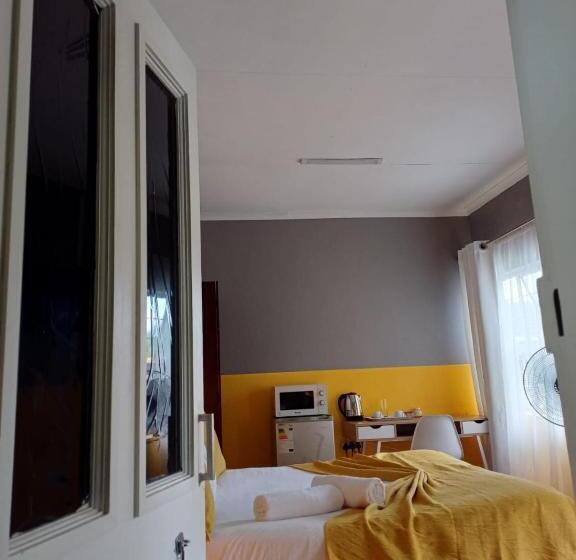 استودیو استاندارد با چشم‌انداز استخر, Horizon Bed And Breakfast