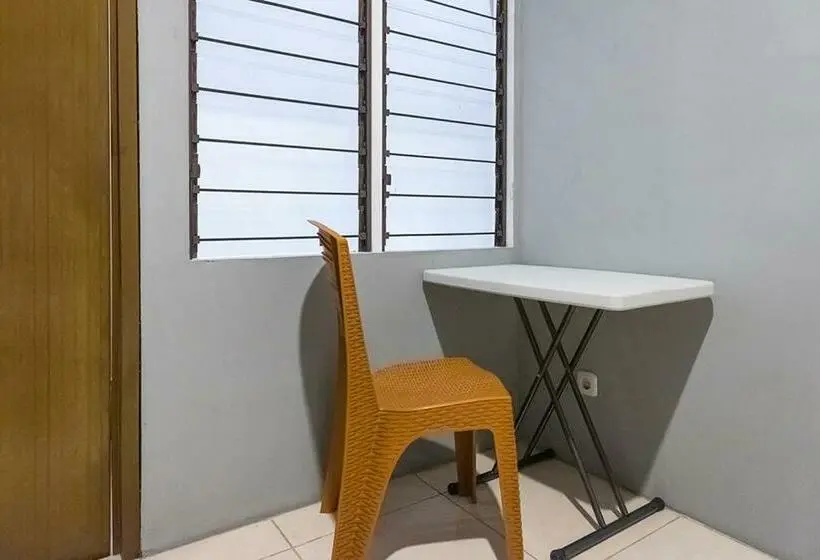 Standard Yhden Hengen Huone, Twospaces Living At Graha Asri Syariah
