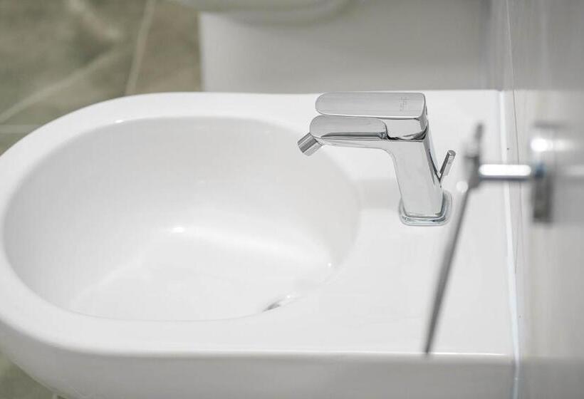 غرفة ديلوكس سرير كينج, Piedigrotta B&b Luxury