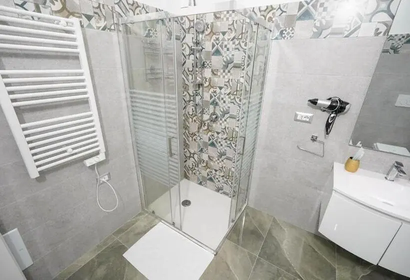 キングサイズベッドのデラックスルーム, Piedigrotta B&b Luxury