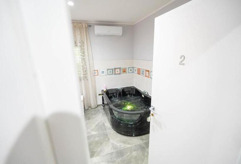 Номер Deluxe Кровать Кинг, Piedigrotta B&b Luxury