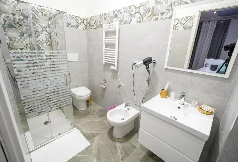 デラックスルーム, Piedigrotta B&b Luxury