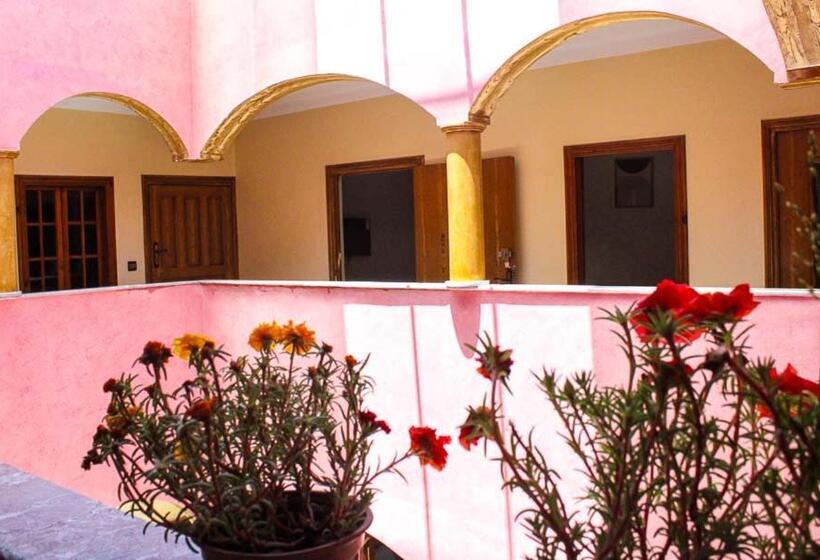 豪华房间, Akwaba Lodge