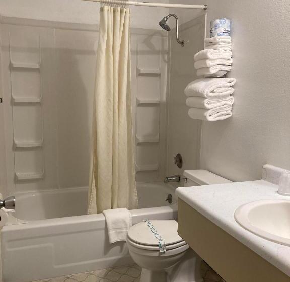 חדר סטנדרט, Travelodge By Wyndham Canyonville