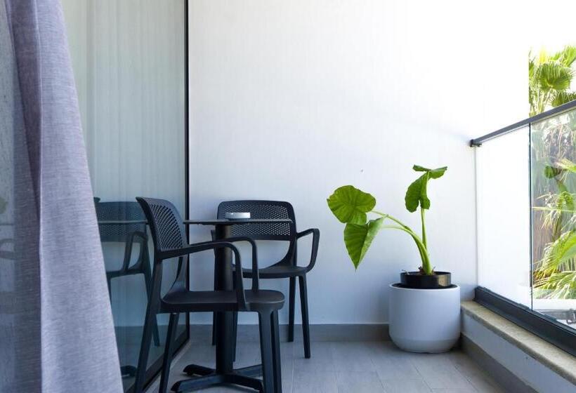 חדר דלוקס, Morfeus