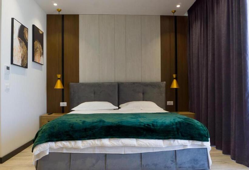 חדר דלוקס, Morfeus