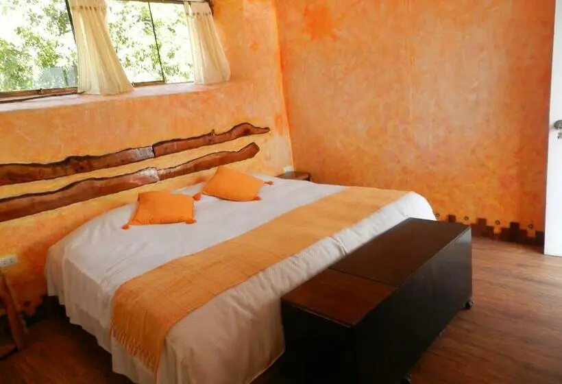 اتاق استاندارد با تخت بزرگ, Eco Tampu Andahuaylillas  Hospedaje Ecosostenible