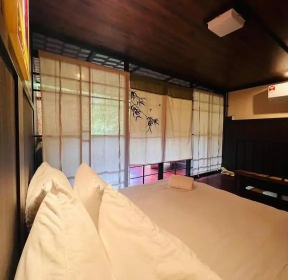 庭の見えるジュニアスイート, Kireina Genting Villa