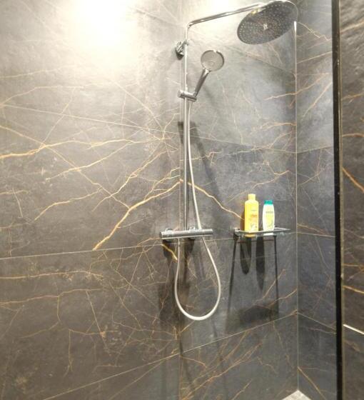 חדר סופריור עם מיטת קינג, Suite La Duchesse Et Parking Privé Gratuit